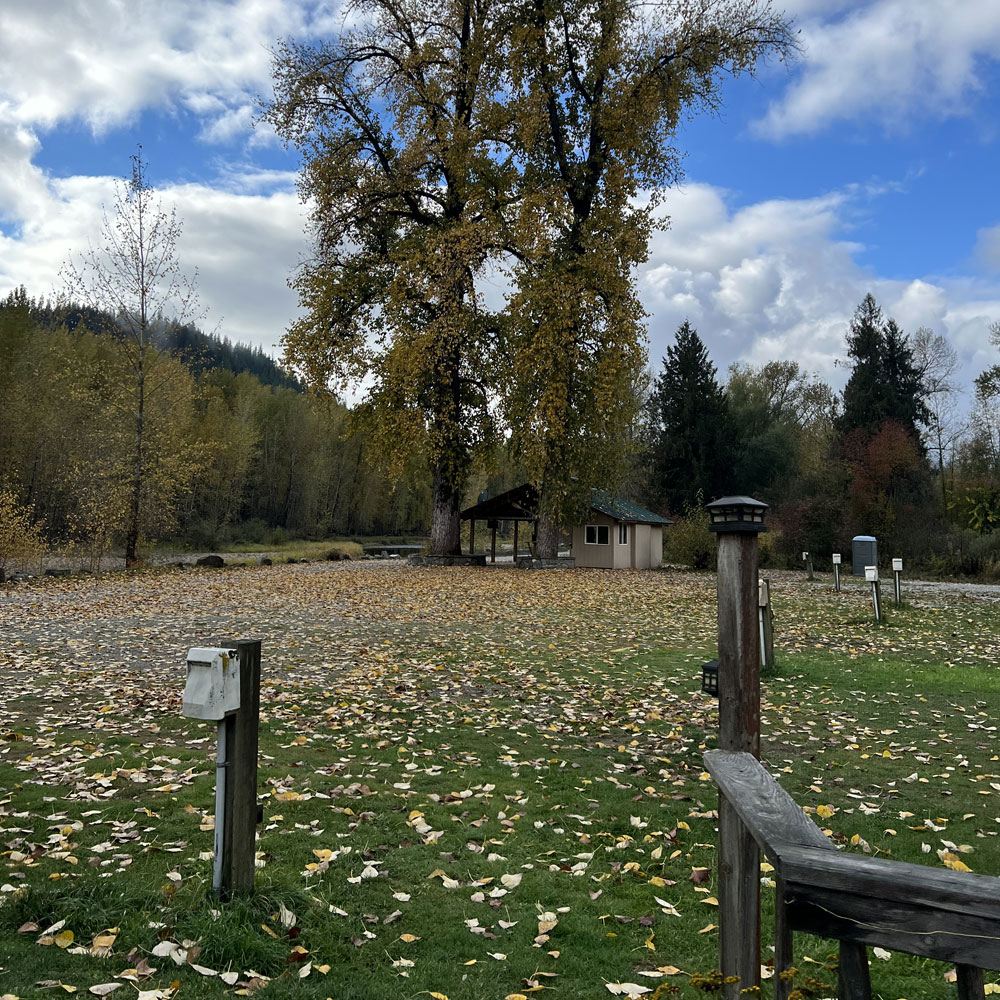 Hook's Landing RV Resort